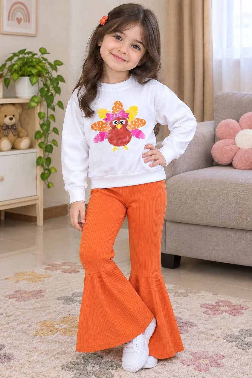 تراكات أطفال ب٤ آلاف
يوجد توصيل لجميع المحافظات الحجز واتساب ***********

نص مكتوب في الصور:
- THE PERFECT GIFT FOR MAMA'S BOO! - available in 9M هدية مثالية ل MAMA'S BOO! متوفر لعمر 9 أشهر Little Boo Boutique هدية مثالية ل MAMA'S BOO! متوفر لعمر 9 أشهر