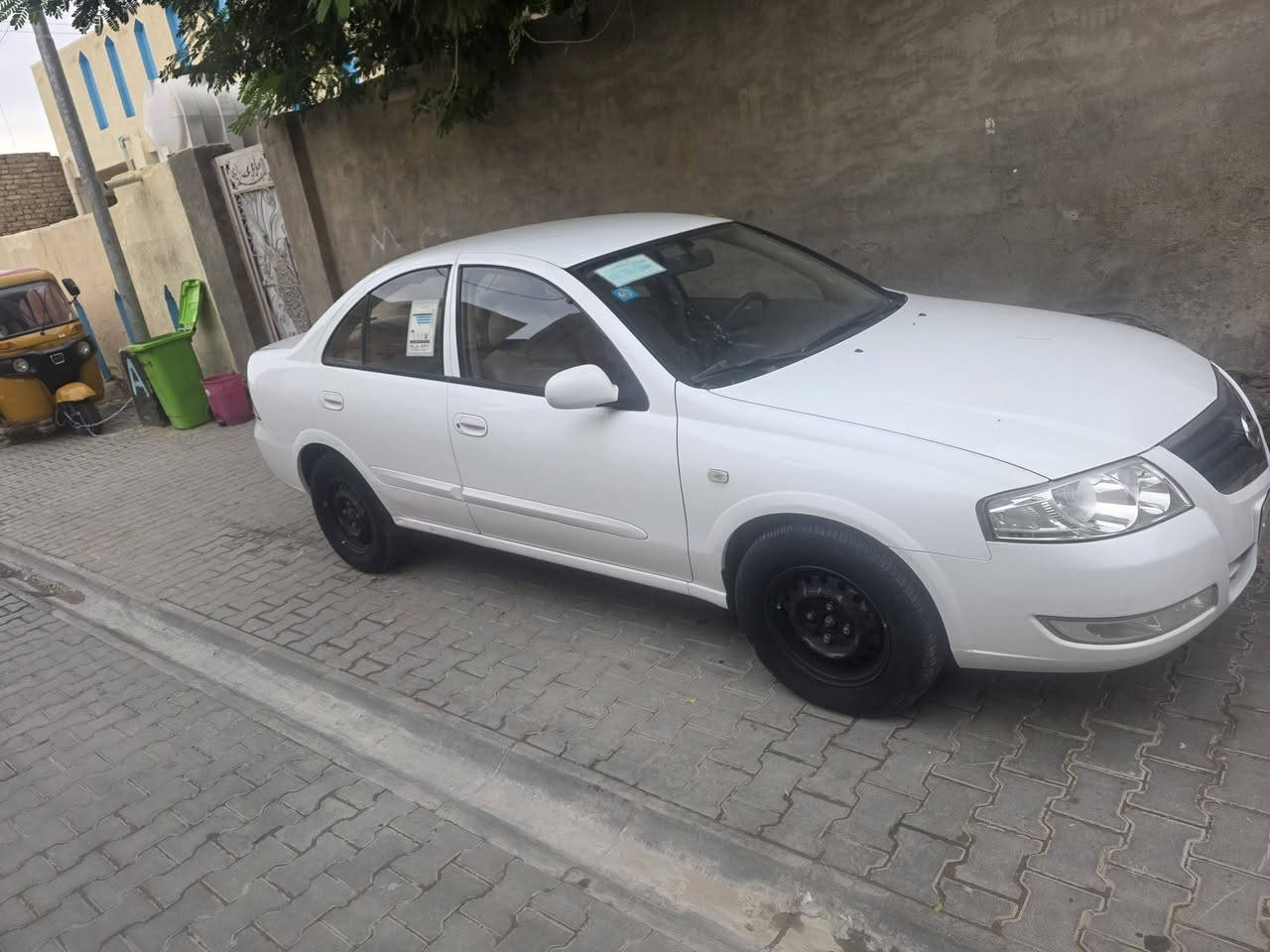صني • ٢٠١٣ • كفالة
