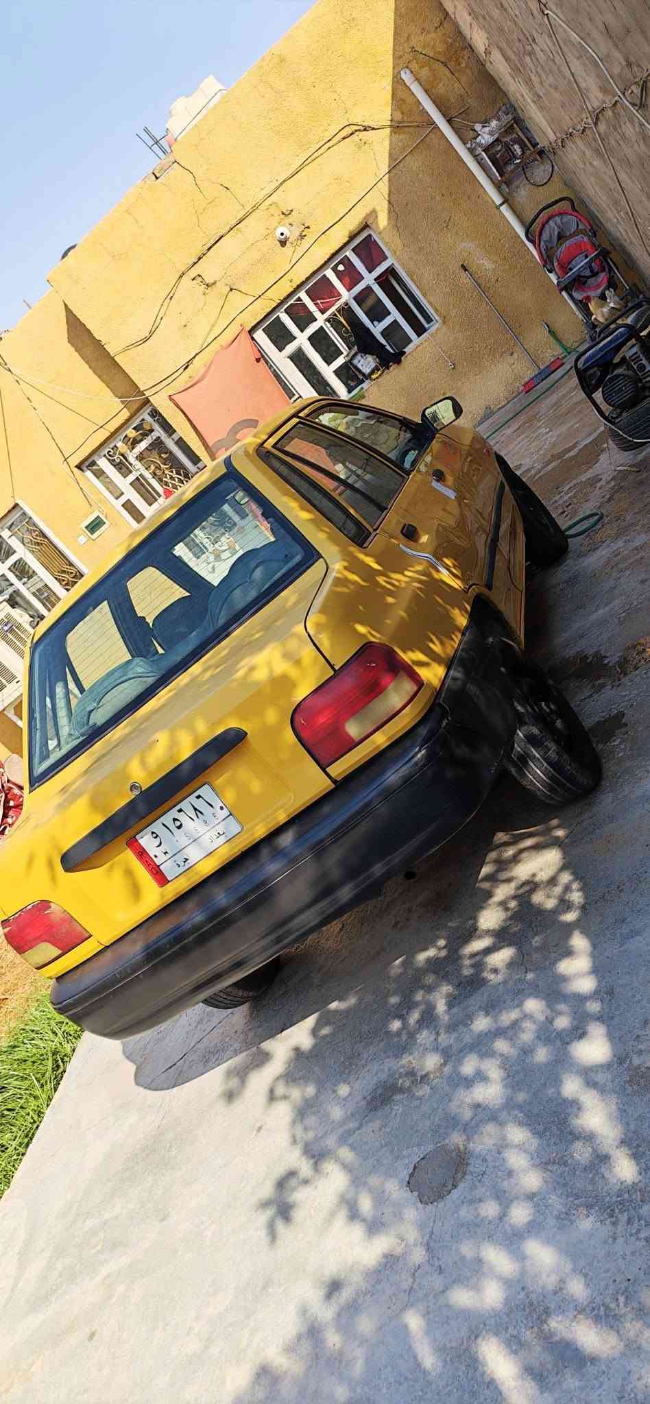 سلام عليكم سايبه موديل 14 تحويل مباشر كير مكينه شواصي خير من الله صدر امامي خلفي جديد دوشمه جديده تخم تاير نضيف خياس مابيها سياره جاهزه الف مذب عليها كبل لشارع كهربايات كله شغاله اوراق هيئه بيها لل23 غرامات عليها 300 متوازي ع بيعتها رايدها ب14 ولهيئه ولغرامات ع مشتري مكاني بغداد المدائن ***********
