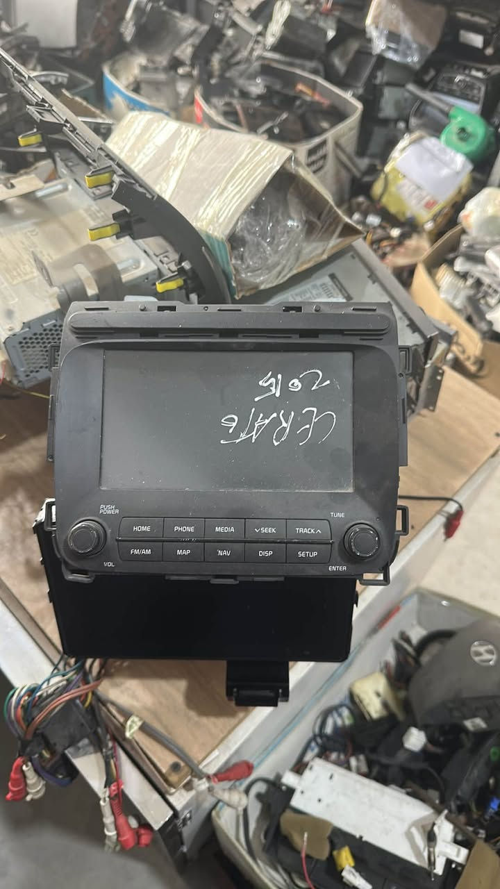 قطع غيار • سيارات • لا تفاصيل