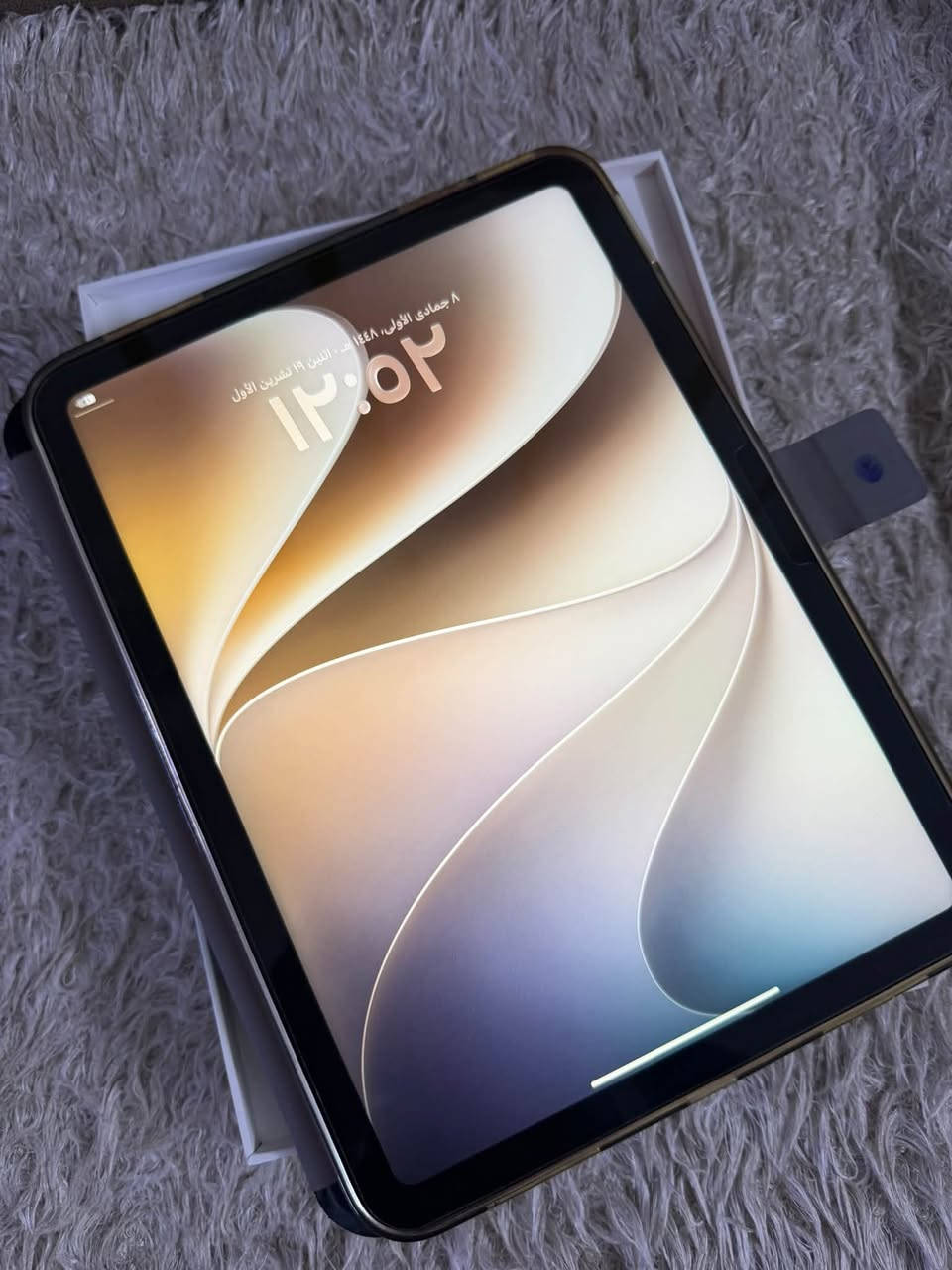 ايباد ١١ • ١٢٨ • بطارية ١٠٠٪