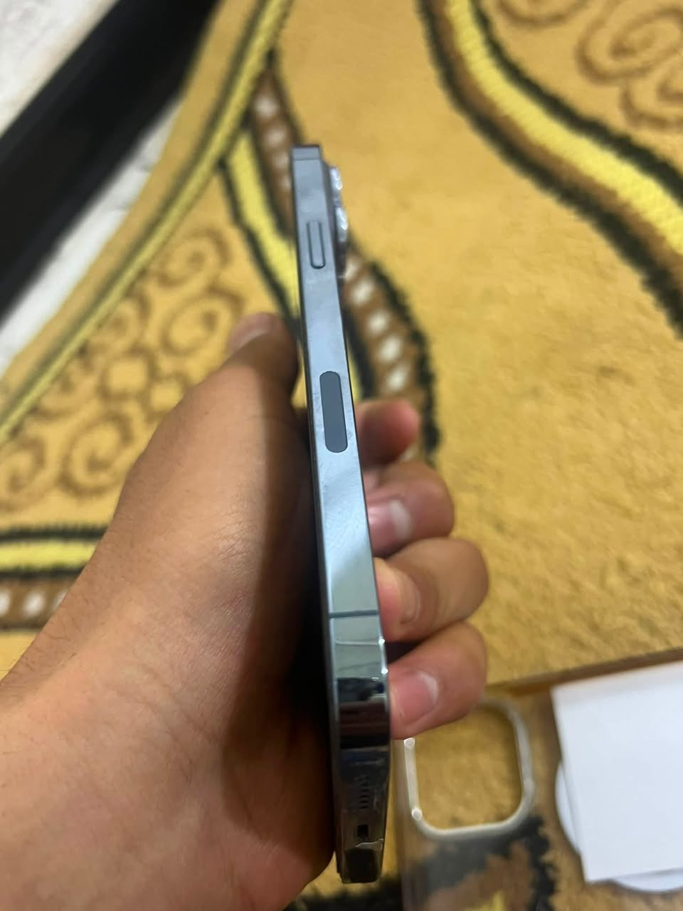 سلام عليك للبيع ايفون 13 برو ماكس كفاله عامه بطاريه 88 وعلى وضع الشريكه ذاكره 256 أمريكي عنوان الحيانيه دور الشرطه سعر 825 وبيه مجال لطيبين اتصال ***********
