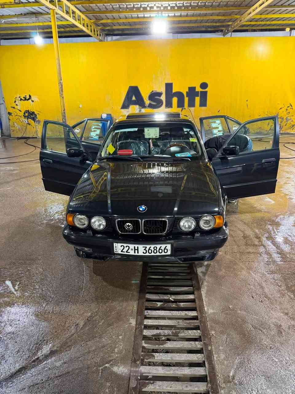 � للبيع BMW موديل 1994 – أربيل
📍 مكان السيارة: أربيل
🔹 السيارة صبغ جمالي فقط، بدون حادث أو كصّة
🔹 رقم أربيل
🔹 المحرك 525
🔹 جام أمامي كهرباء
🔹 غرفة السيارة بلادي
🔹 محرك السيارة بلادي
🔹 كلشي بالسيارة بلادي
🔹 السيارة نظيفة وجاهزة للفحص

📞 للاستفار‭***********
