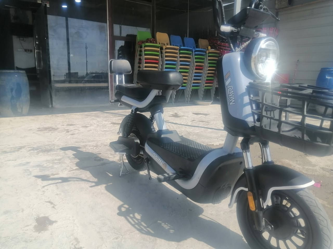 للبيع مستخدمه ١٥يوم سعر ٣٦٠ مكان غراف ***********
