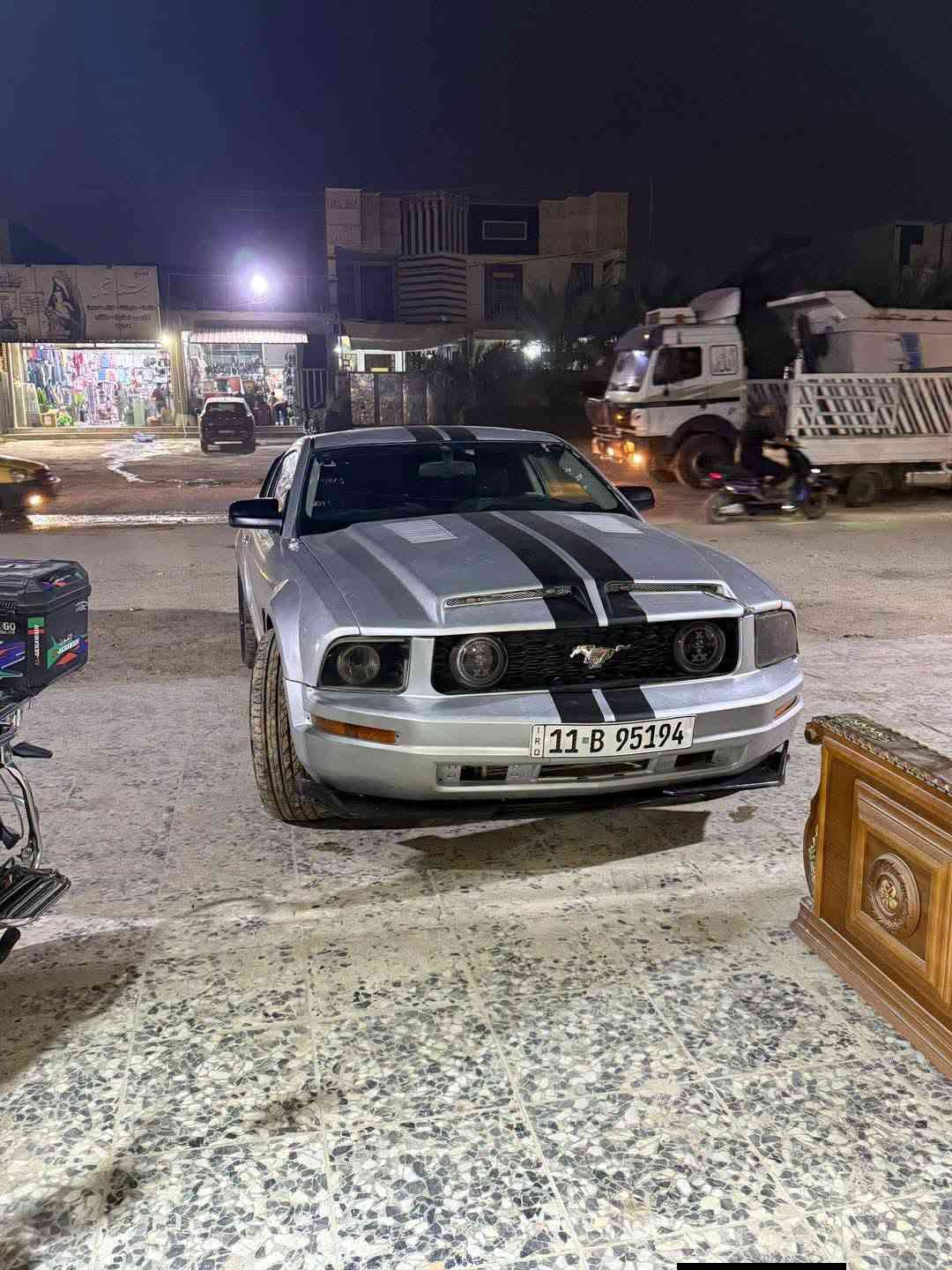 السلام عليكم مكلف بالنشر 
موستنك 2009 

رقم بغداد انكليزي   
محرك 6400
كير ومحرك مكفولات
مكفوله  شواصي ولغود مصبوغه عام 
السعر  ٧٠  وبيها مجال المكان النجف 
للاستفسار لاتصال على الرقم*********** أو على الواتساب
