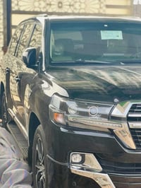 لاندكروزر • ٢٠٢١ • مكينة V8
