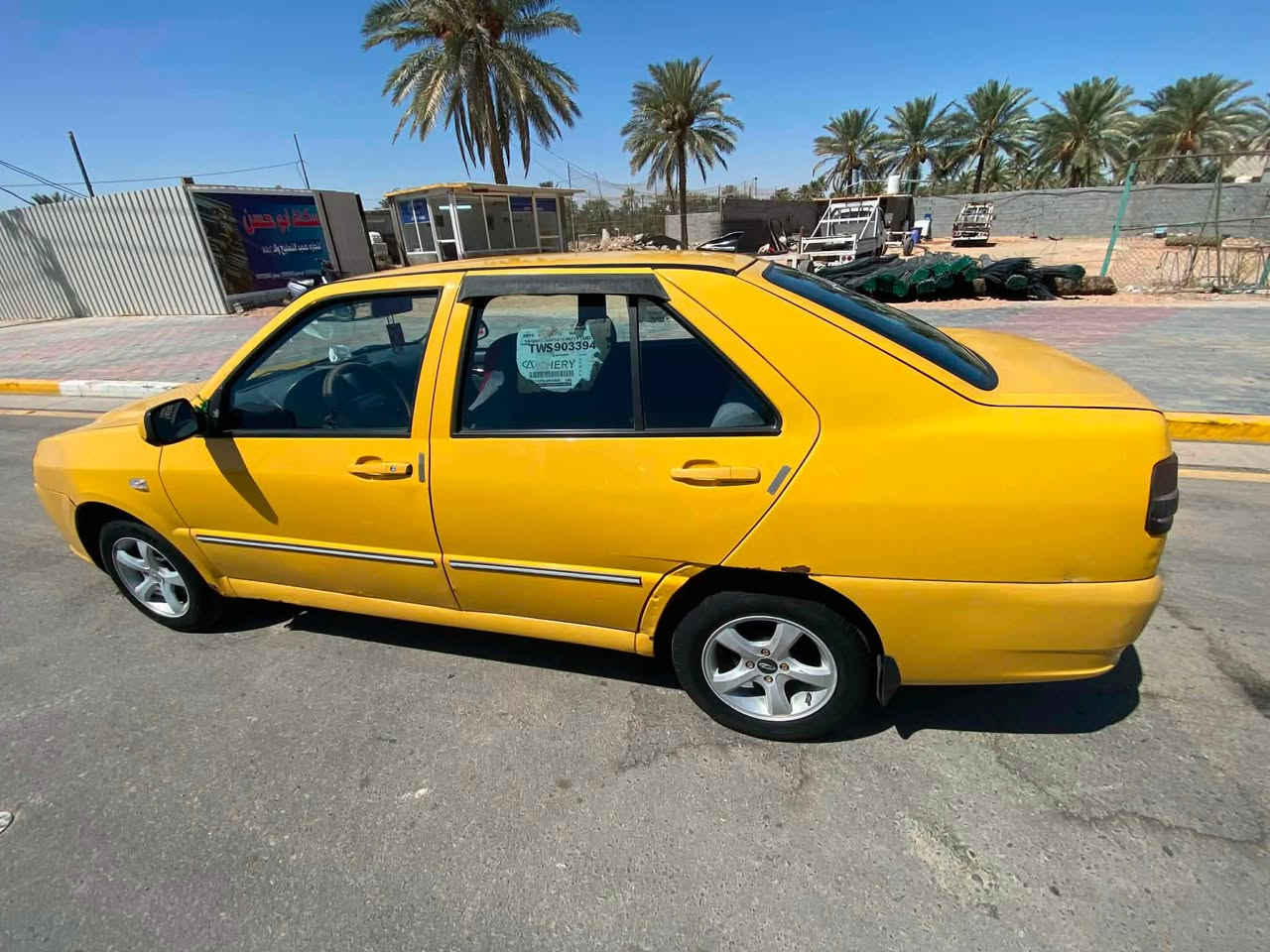 مكلف بنشر للبيع شيري ميرال محرك وكير بلادي مكفول كير عادي 
تخم تاير حداديه دواخل جديده مابيه نقص غير فقط التبريد يحتاج كمبريسر وراديتر 
رقم بابل شرط لتحويل 
السعر38 وبيه مجال بسيط
عليه هئيه100 الف 
وغرامات 200 الف ينزل من سعر 
عنوان بابل محاويل
***********
