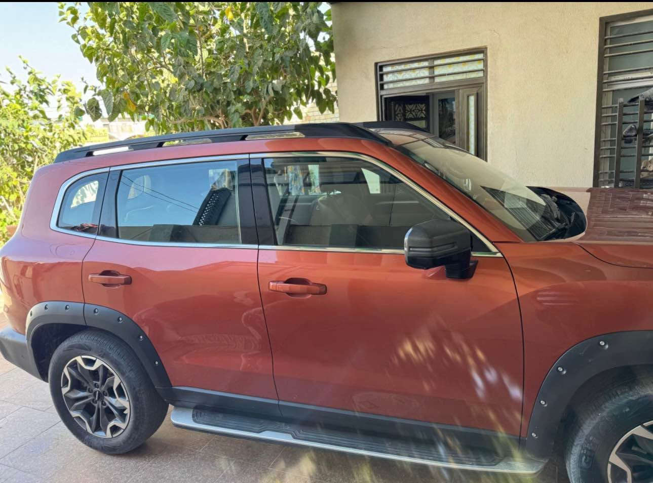 🚘 للبيع | هافال دارجو 2022 (Haval Dargo) 🚘

🔸 الموديل: 2022
🔸 اللون: برتقالي معدني
🔸 المحرك: 2.0 تيربو
🔸 ناقل الحركة: أوتوماتيك 7 سرعات DCT
🔸 الدفع: رباعي (4WD)
🔸 كاميرات 360°
🔸 حساسات أمامية وخلفية
🔸 شاشة كبيرة ونظام تشغيل ذكي
🔸 فتحة سقف
🔸 السيارة بحالة ممتازة جداً وخالية من الحوادث
🔸 جميع الصيانات الدورية منتظمة

💰 السعر: قابل للتفاوض للجادين
📍 الموقع: النجف الأشرف
📞 للاستفسار والمراسلة على الخاص أو الاتصال على الرقم: __________
***********
السيارة نظيفة جداً وجاهزة للفحص، والله يبارك لصاحب النصيب. النجف, العراق

