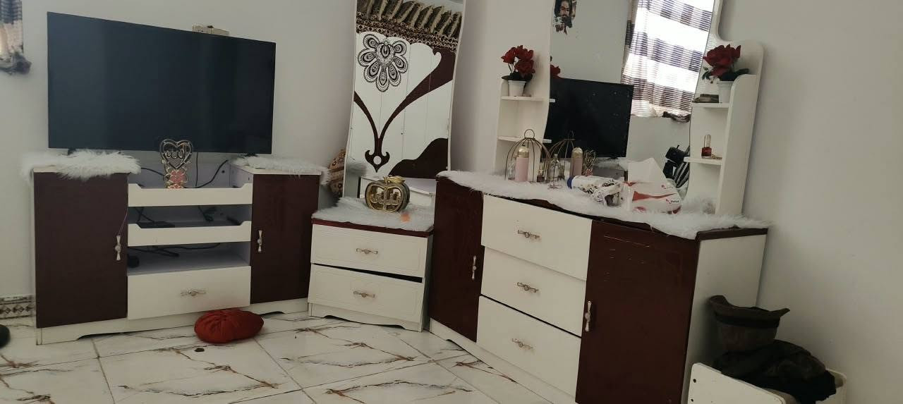 غرفه تركي للبيع نضيفه كلش السعر خاص
الاتصال على الرقم ***********
