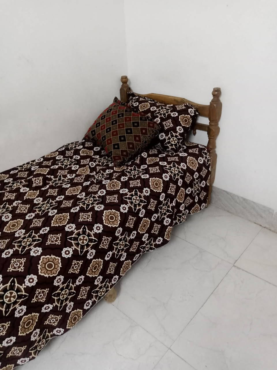 قنصور ٥ أبواب • تخوتة نفر ٢ • واتساب