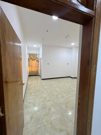 ٢٠٠م • طابقين • ٤ غرف