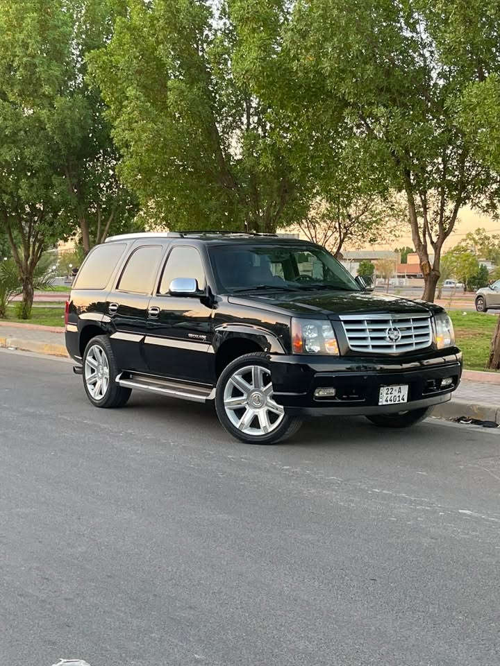 كفالة عامه بدون صبغ بدون بارد
السعر 135$ 
كديلاك سكاليد موديل  (2003)
فول موصفات
فتحة  كشن vip منفصل 
رقم وهزه وسنويه جديد 
تحويل او وكالة بشرط 
مكاني بغداد 

***********

