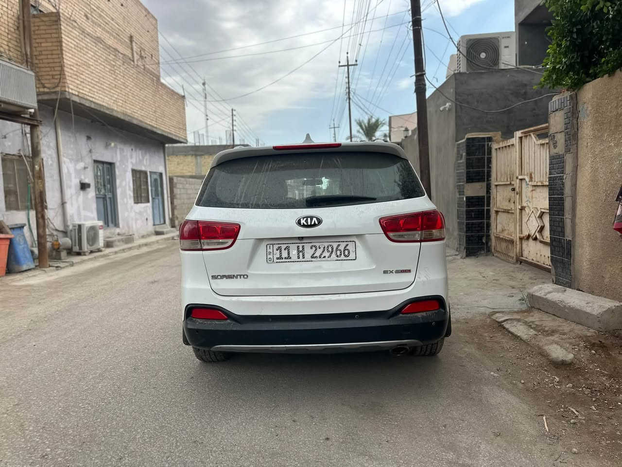 السلام عليكم سورنتو. ٤ سلندر  تيربو مواصفات نص فول حلوه السياره جديده موديل ١٦ /٥راكب ضرر 5قطع بدون دواخل ماشيه ١٠٠. /*********** السعر ١٤٥
