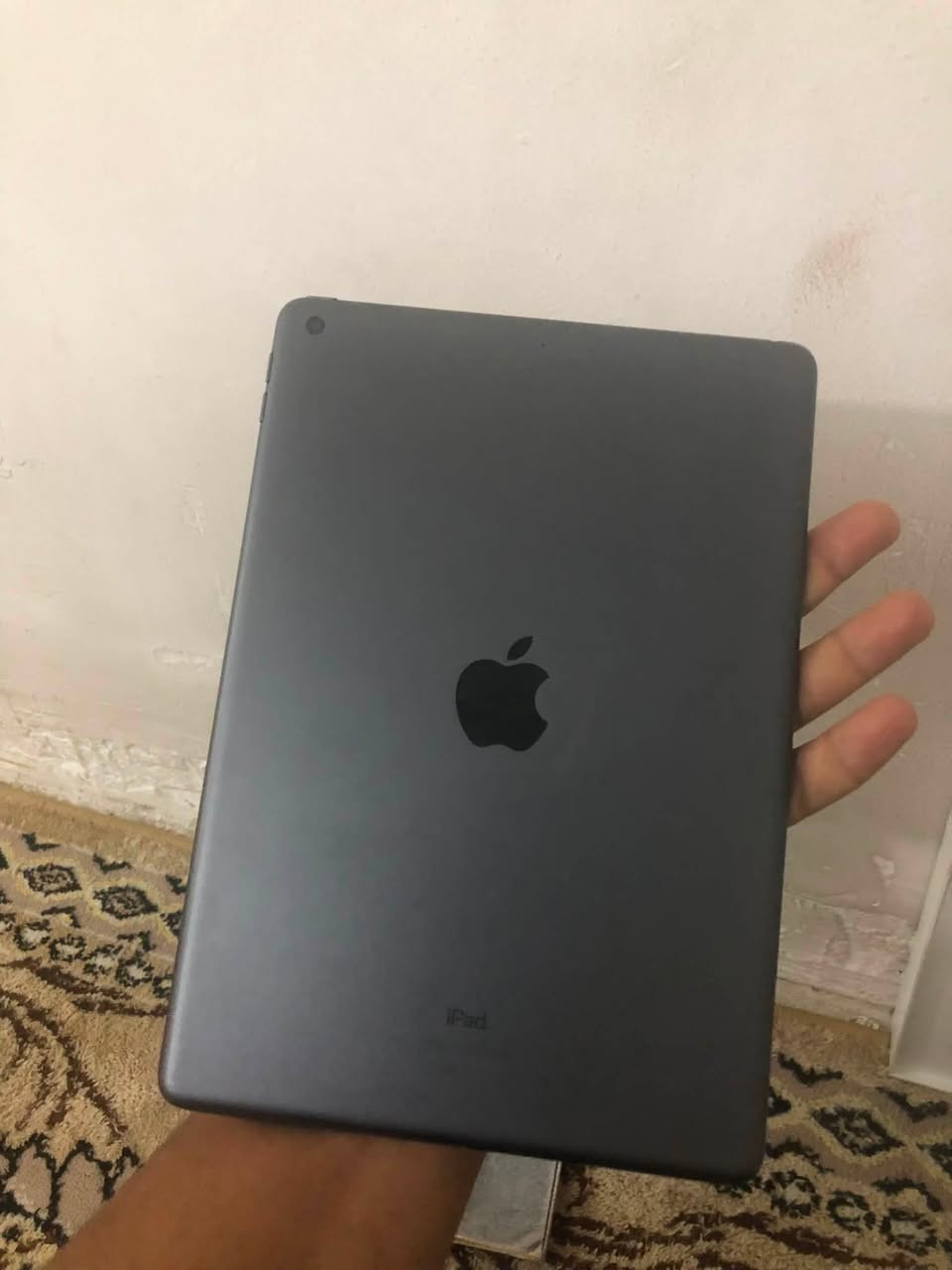 سلام عليكم جهازين قطعه تخبل ايباد 9 كامل ملحقاته مكفول عام ذاكره ٦٤ بطاريه ٨٩ هيج زلغ مابي جديد حيل كفر دفتري كرتون اصلي شاحن اصلي

الجهاز الثاني ايفون ايت العادي كامل مكمل زلغ مابي بطاريه ١٠٠ مبدله فقط بطاريه مبدله هم مكفول عام 

ثنينهم اريدهم مراوس بجهازي اندرويد قوي مكاني بغداد المعامل رقمي بي واتس ***********
