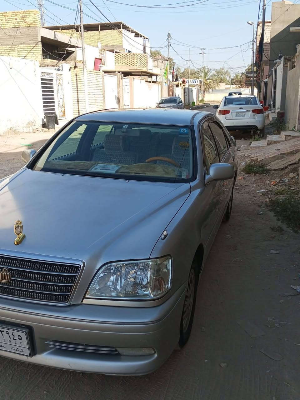 مكلف بل نشر سلام عليكم البيع تيوتا كراون ملكة 2002 كرستال اصل بسمي  رقم كركوك مدفوع كمرك وضريبه كامله السيارة مكفولة كفالة عامة كير مكينه حداديه تبريد ثلج دكمتين  مكينة ديفور الكبير  سياره جاهزه وشرط جديده  شادله منضومه مال زنون كامله وشاشة تحويرت النجف مكان السيارة نجف الاشرف ناحية العباسية السعر 90 وبيها مجال الشراي يتصل ***********
