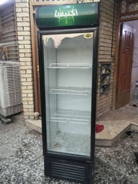 عارضه حجم كبير تركي عاطله السعر ب100 الف.      بغداد المشتل
