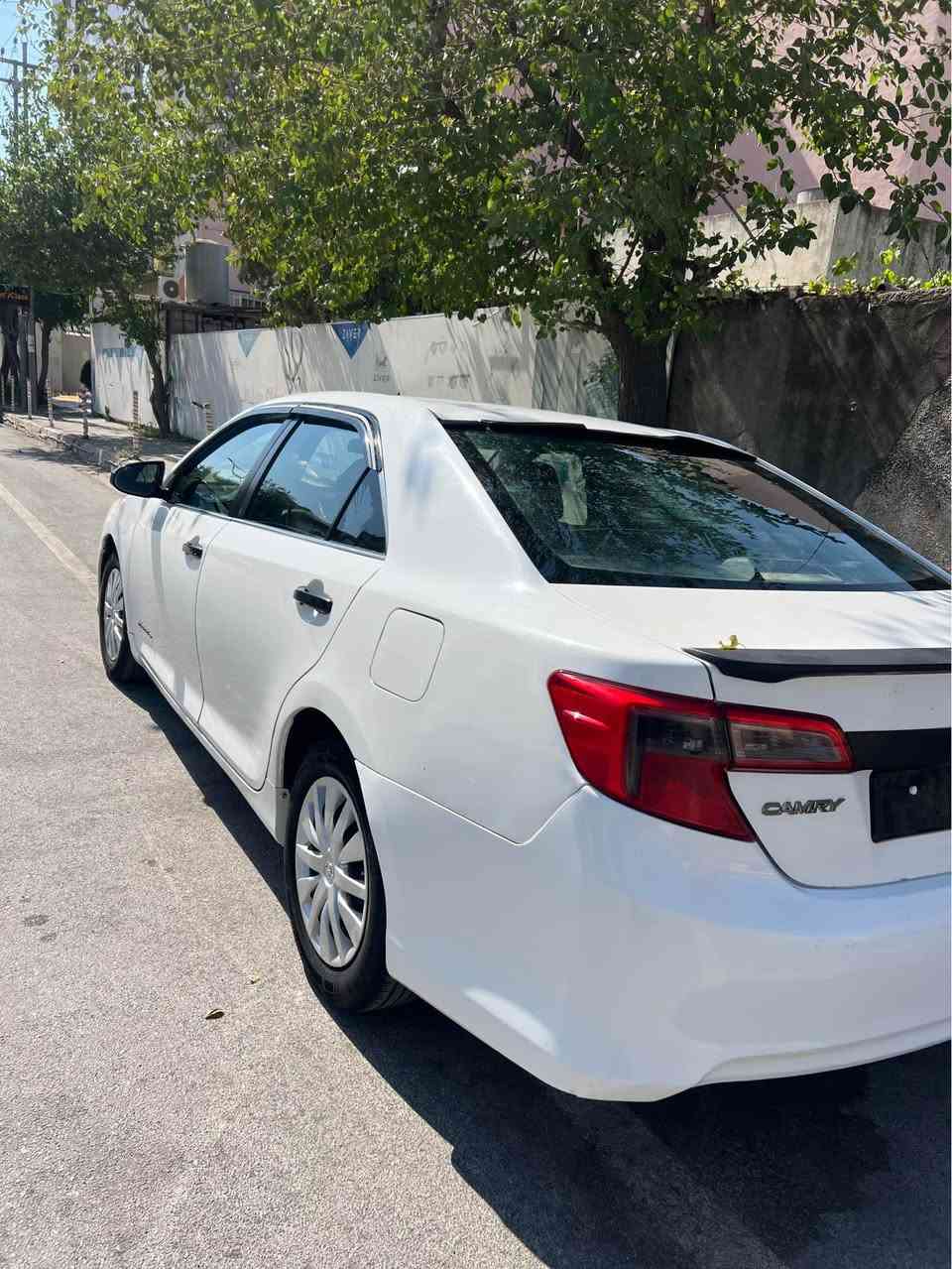 تۆیۆتا کامری ٢٠١٤ بە شەرتی دوبەی
سەیارەکە سەقف و حیزامی بە شەرتە
دینگە و ناو دەرکە و جەمپی نیە بە شەرت
گێڕ و مەکینە و تەبرید بە شەرت
غرامەشی بە شەرت
نرخی/٦٥$
بۆ پەیوەندی/***********
شوێن مێرگەسۆر مرغصور, أربيل

