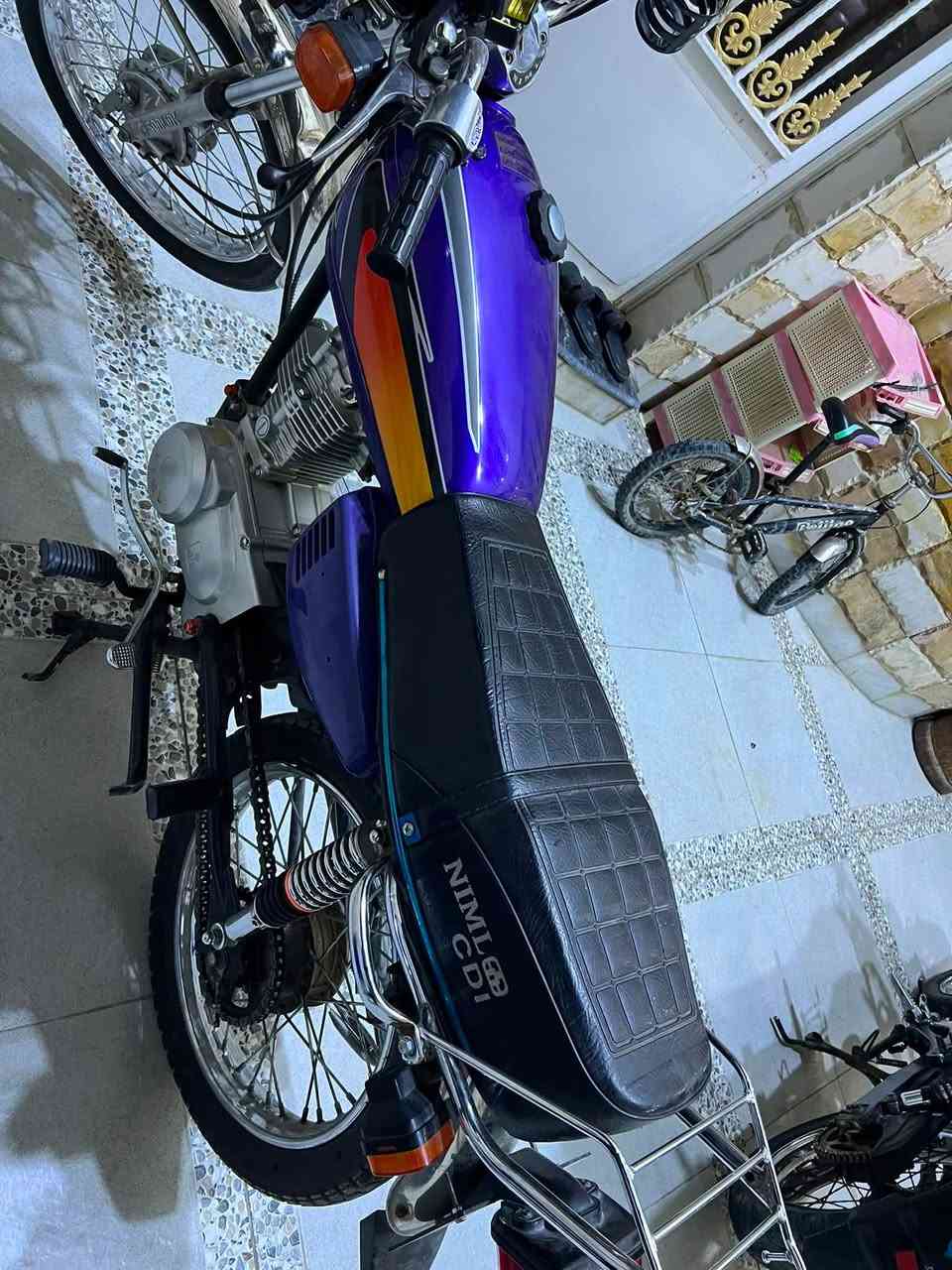 سلام عليكم اربعه كير اوراق سكنر كامله نضيفه موديل 26 للبيع فقط سعر 550 وبيه مجال قليل  مكاني كربلاء باب طويريج
***********
