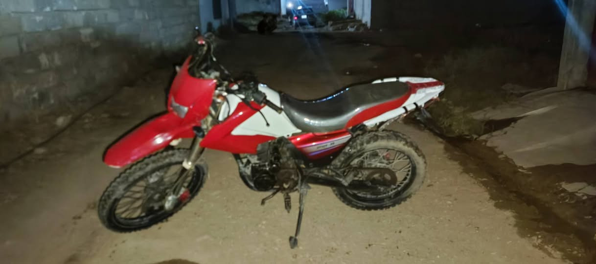 مطور قفاز نضيف محرك شرط 
عنوان موصل قوسيات ال سعر 650 
تواصل ***********
