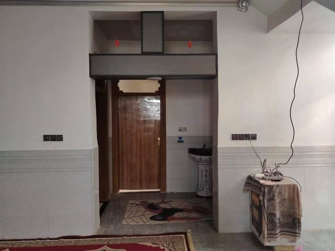 🏡 دار للبيع – النجف / مجمع بيتي الثاني
📐 مساحة: 200م

📜 طابو سند حر – طابق واحد

🔸 المحتويات:

• غرفتين 🛏️

• صالة 🛋️

• مطبخ 🍽️

• استقبال 👥

• صحيات عدد 2 🚿

• شغل مال جناي ✔️

💰 السعر: 125 وبِيه مجال

📞 للاتصال أو واتساب: ***********
