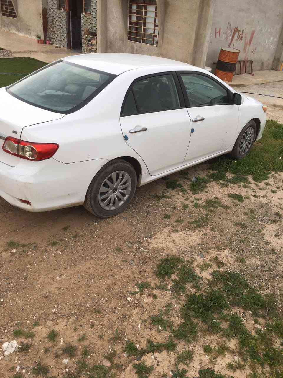 كورلا موديل 2012
وارد امريكي بيها جاملق امامي مبدل 
محرك 18مامفتوح 
گير شرط 
ماشيه 160كيلو 
بيها تقشير شويه بل صندوق وبل كصه 
سياره جديدة مال جناي 
السعر مناسب جدا 115وبيها مجال
***********
***********
