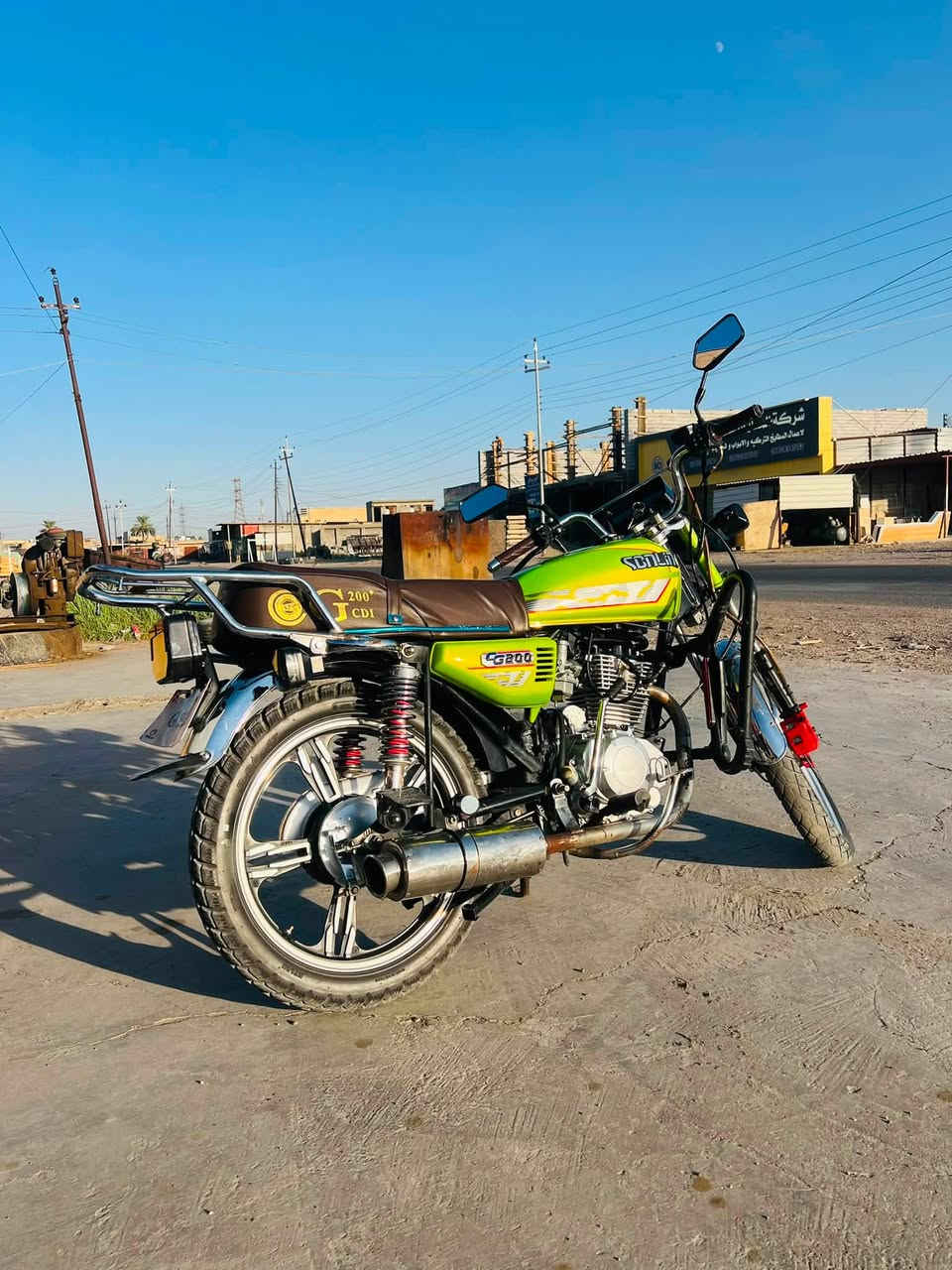 السلام عليكم دراجه موديل ٢٠٢٤دراجهً 200s عل أيدي دراجه كلش نضيفه مبدل بيه فقط ويل امامي الباقي مكفول من كلشي الدراجه سعره 850وبيه مجال مكاني بغداد التاجي 
***********
***********
