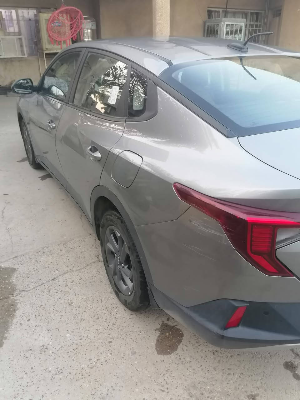 السلام عليكم كيا كي 3 مكسيكي  بغداد موديل 24 ماشية 75 اللون فيلي بيها رصعات المؤشرة في الصور والباقي مكفولة من الدعامية للدعامية السعر
142 ورقة وبيها مجال بسيط  *********** بي واتساب
