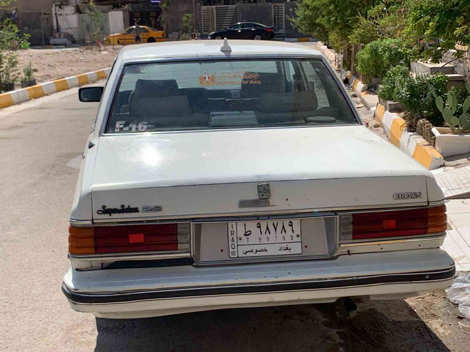 السلام عليكم
كراون سوبر 1982
السياره جاهزه من الطول للطول
جام كهرباء كله شغال 
تخم تاير جديد 
محرك نضيف
حدادية جديده 
مابيها صبغ فقط تعميرات بسيطه من الربل الاسود لجوه
رقم بغداد

مكاني ناصريه مركز 
للتواصل ***********
ابوعلي الغزي
