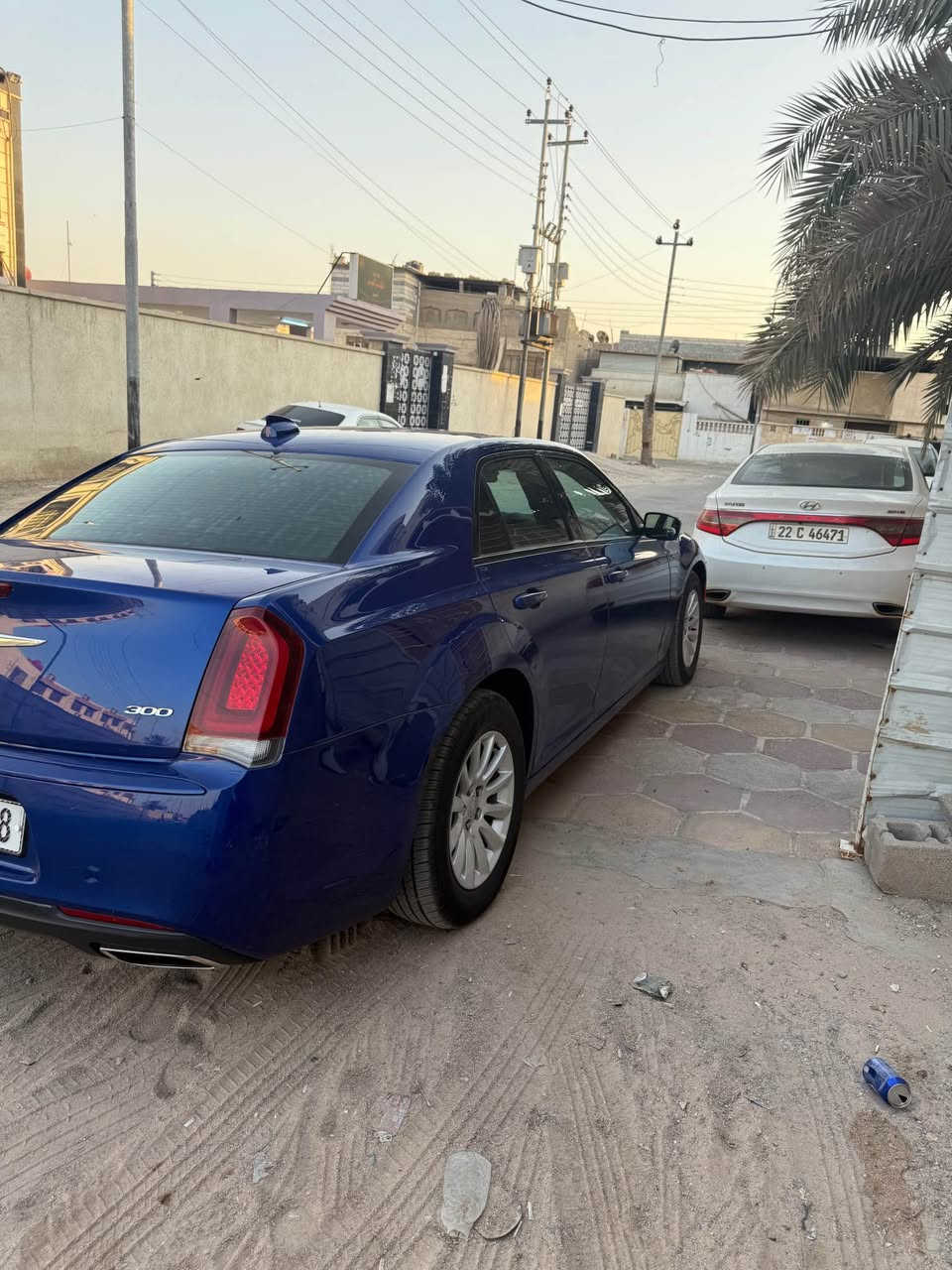 اوباما كرايسلر مديل 2019 
تحويل ثاني يوم هزه جديده 
حداديه 100%
تبريد 100% 
تخم تاير جديد 
غرفه كشنات S
بچم لايتات زنون عدسات جدد ضمان سنه 
دمام بالصندوق 
شاشه كار بلي 
كهربائيات كلها شغاله 
ما بيها اي نقص ان شاء الله  
مكاني البصره 
*********** البصرة, العراق
