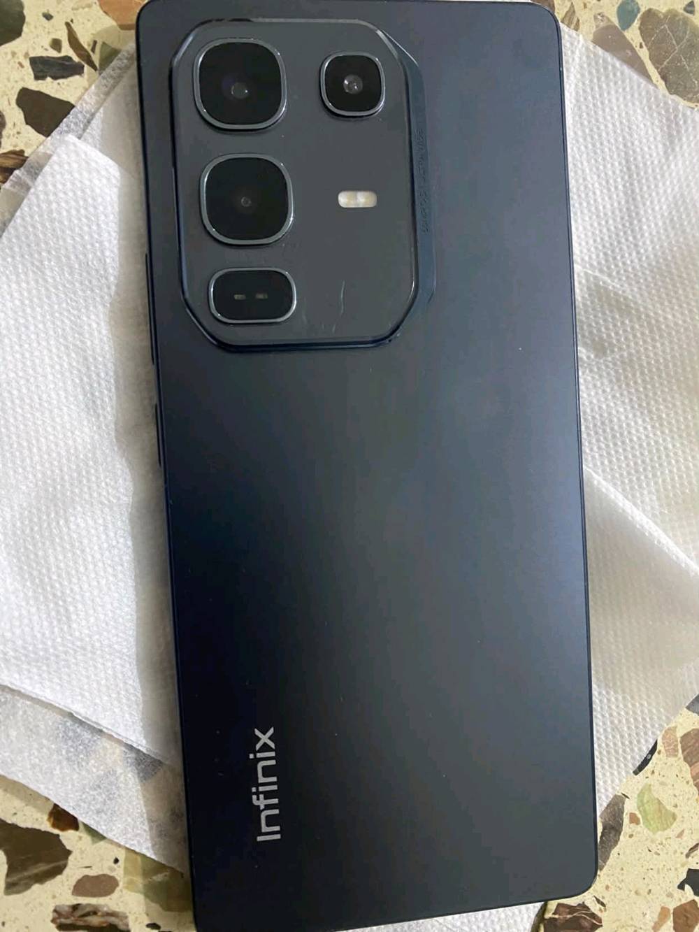 🔥 للبيع انفنكس نوت 50 برو - Infinix Note 50 Pro 🔥
المواصفات :
▪️ الذاكرة : 256GB
▪️ الرام : 12GB + 12GB اضافي
▪️ الشاشة : 6.78 انش AMOLED منحنية 144Hz 
▪️ المعالج : Helio G100 Ultimate - مال العاب قوي
▪️ الكاميرا : 50MP مثبت بصري OIS + 8MP / امامية 32MP
▪️ البطارية : 5200mAh شحن سريع 90W 
▪️ البصمة داخل الشاشة + صوت ستيريو

حالة الجهاز :
▪️ النضافة : [100%]
▪️ الاستخدام : [شهرين]
▪️ الملحقات : الكارتون + الشاحنة الاصلية 90W فقط (مابي كفر ولا سماعات)
▪️ الجهاز مابي اي عطل او تصليح - شرط الفحص

السعر : [ 300بي مجال بسيط]
المكان : تقاطع القدس - ديالى
***********

الي يريد يراسلني خاص