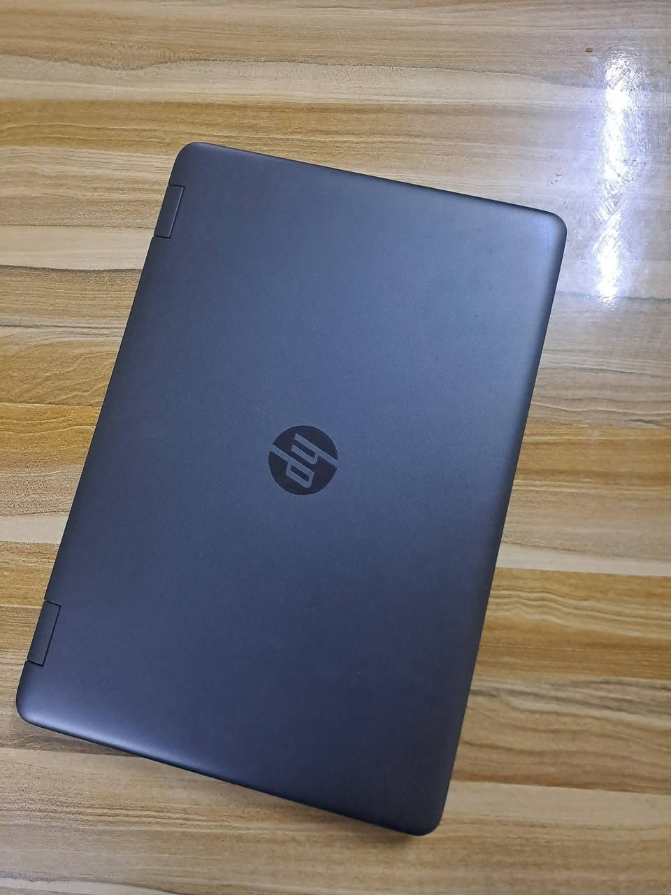 💻 HP PROBOOK 650 G2
نظافة فوق 90%  ... مناسب للألعاب 🕹

🔹 CPU: Intel Core i5 – الجيل السادس
🔹 RAM: 8GB
🔹 Storage: SSD 256GB ⚡
🔹 VGA: AMD خارجي 2GB 🎮
🔹 Screen: 15.6" FHD 🖥️
🔹️مشغل اقراص DVD-RW 
✨ جهاز عملي ومناسب للدراسة، العمل، البرامج المكتبية والاستخدام اليومي.
#السعر  280 الف 💸💰➡️➡️➡️
للتواصل 
WhatsApp📱
***********
