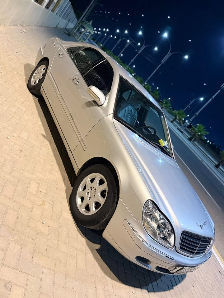 السلام عليكم مارسدس s500مديل 200رقم بصره تحويل ثاني يوم سعر 100وبيه مجال ***********
