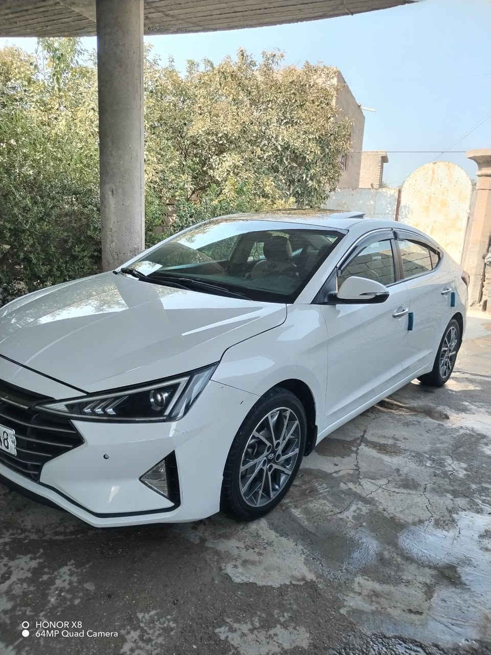 سلام عليكم
ألبيـع النترا 2020
كفاله عامه 
رقم بغـداد دولي 
خلـيجي مكيـنه 2000 دوش 
ماشيه 73  
كير مكينه حداديه شركه 
تبريد قطعتين داخل صاج + بيجي 
فول موصفـات واحد ع واحد
فتحه سلايت 
بصمه اشاير بلمري  مري شفط 
حساسات خلفيه 
شاشه كبيره  
٣ وضعيات قياده 
بصمه ابواب 
ويل كب كروم 
ملاحظه سياره مكفوله وجديده ما نقصه شي خير من الله 

السعر 153وبيه مجال 
مكان السياره كربلاء 
الاستفسار رقم ***********

نص مكتوب في الصور:
- HONOR X8 64MP Quad Camera
- HONOR X8
- 64MP Quad Camera
- O HONOR X8