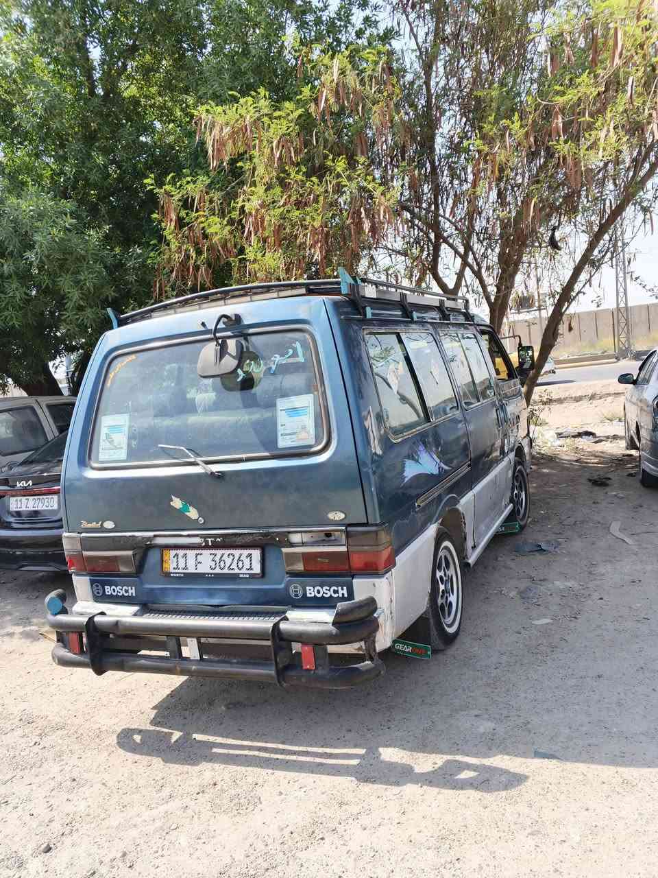 سلام عليكم كيه بستا موديل 1995
رقم بغداد دولي 
حمل سياره مكفوله كفاله عامه 
كير محرك اكسل صدر جديد
السياره ماناقصه شي  مكفولات 
مكان السياره براهيم ابن علي 
تحويل ثاني يوم ***********
السعر 55وبيه مجال حك الجيه
