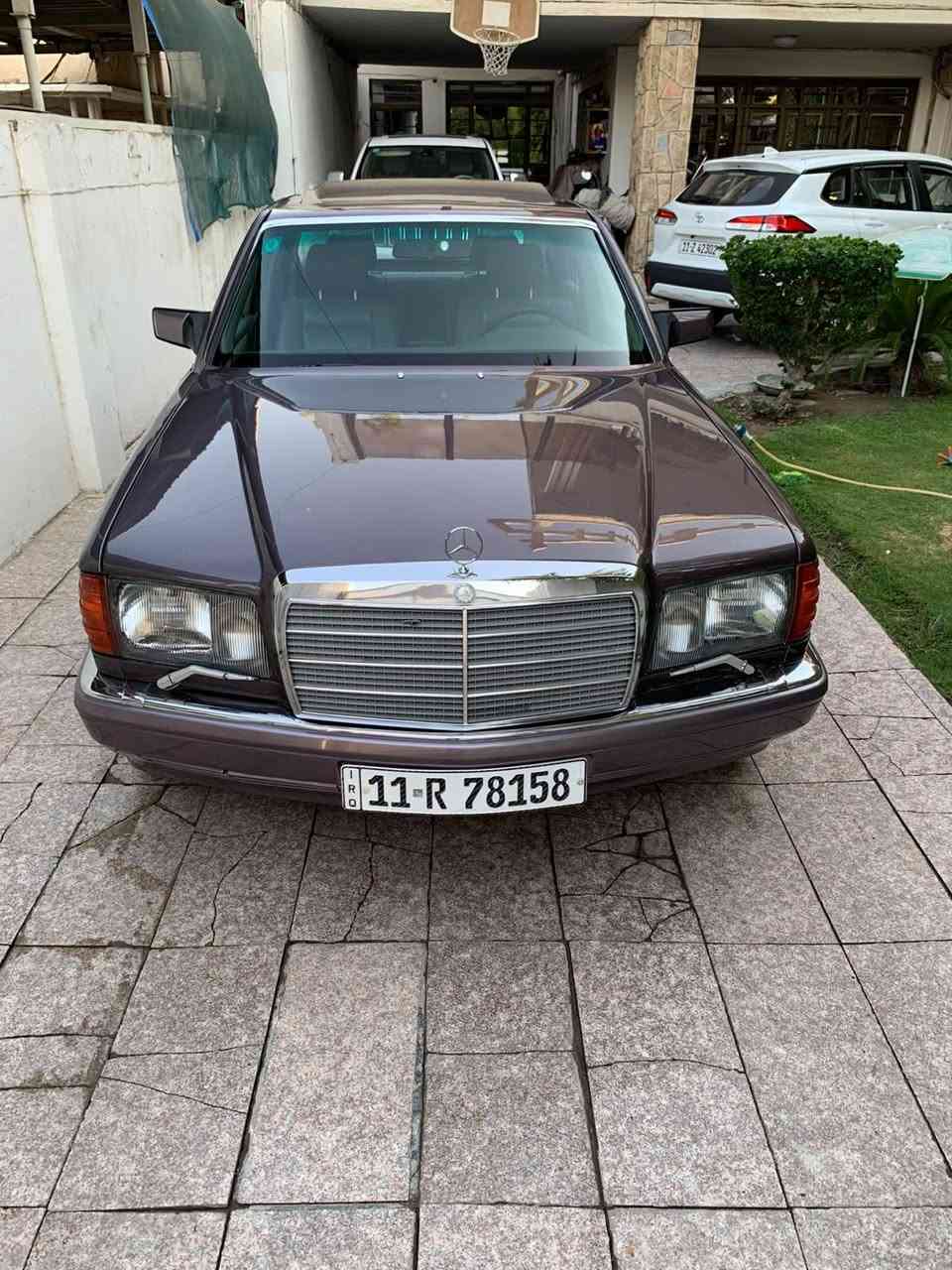 مكلف بلنشر
مارسدس جامبو رئاسي se 300 السياره نضيفه جدا ومصروف عليها هوايه موديل 91 اصل 
مصبوغه عام جماليه فول مواصفات غرفه جلد جديده 
كشنات كهرباء منضومه تبريد  جديده  فتحه سقف برده خلفيه بلاديه كهرباء دبل هورن السياره مكينه كير اكسل صدر مكفولات السياره برغي نقص مابيها  السعر 140 ورقه مكان السياره بغداد الكريعات للاستفسار ***********
