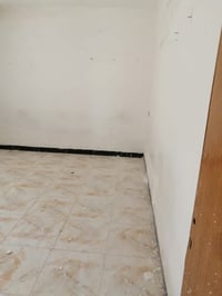 مشتمل • للايجار • دور