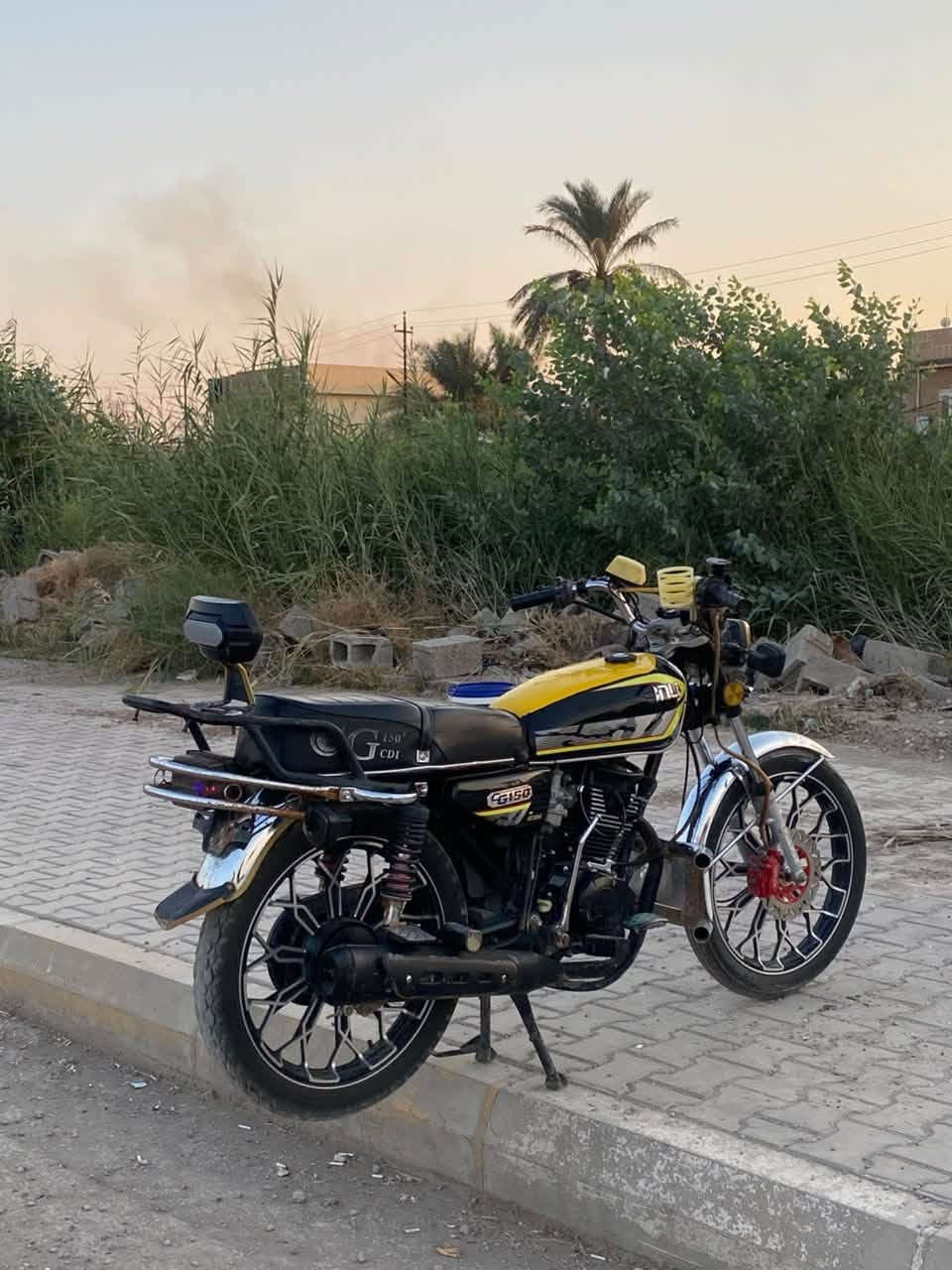 سلام عليكم للبيع دراجه سونلك 2024 كفاله عامه مابيها نقص غير يده بريك امامي دراجه كلها شغاله سلف هندر اوراق مكينه بكفاله تاير خلفي جديد صارله ايام وياله موس كهربائيات كامله مابيها نقص برغي سعر 560 وبيها مجال للطيبين *********** موجود واتس خاص اتصال. مكينه 200
