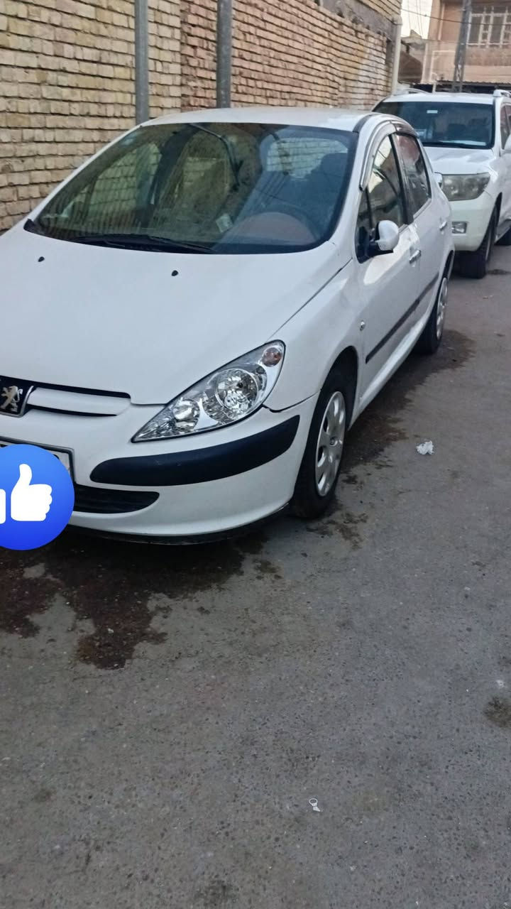 السلام عليكم
بيجو فرنسي 307 موديل 2005 
رقم بغداد الإنكليزي الجديد 
هزة جديدة السنويه لل 2029
السيارة باسمي شرط التحويل ثاني يوم 
محرك وكير خير من الله 
كهربائيات صدر امامي خلفي كله جديد 
زوج تاير امامي جديد باتري جديد داينمو جديد سلف جديد 
السيارة مبدل بيها باب امامي عكس السايق بلادي 
ورش صبغ بلدواسات والدعاميه الخلفيه 
سعرها 45 وبيها مجال للطيبين 
مكاني بغداد الحسينيه مال الراشديه 
*********** متوفر واتساب
