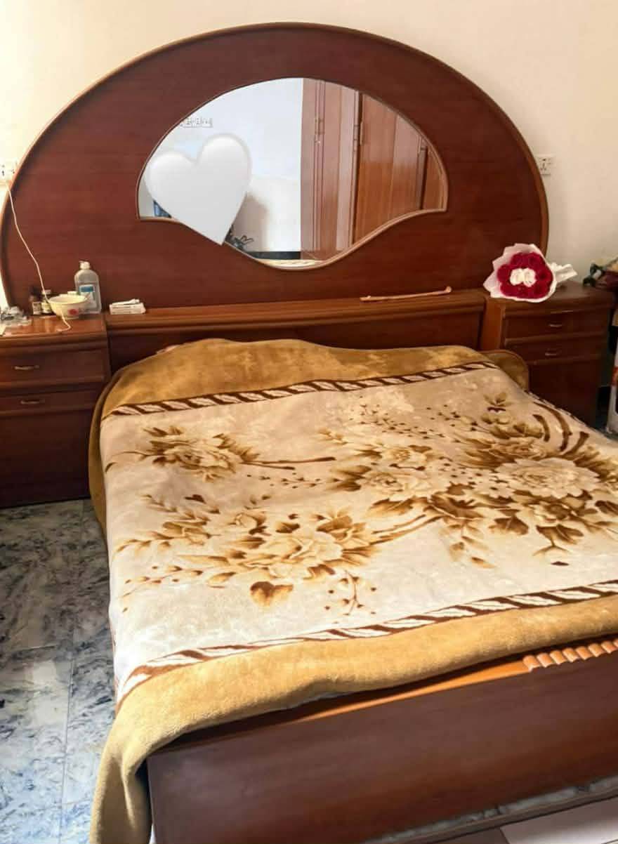 زعفرانية • ديكور • غرفة نوم