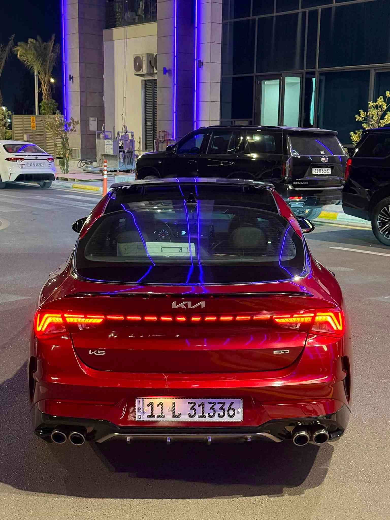 السلام عليكم اخوتي الطيبين
كيا كي فايف K5 فئة GT 
السياره تجي محرك Terbo🚀2500
السياره فول مواصفات للاخير 
ماشيه السياره 67 الف كيلو متر 
السياره نص قطعه صبغ فقط حادث خلفي 
موضحلك صوره الحادث والسونار هم ناشره الك بلمنشور 
بجم كبس 
كير مكينه مكفولات 
السياره رقم بغداد باسمي تحويل مباشر 
مكان السياره بغداد /حي القادسية 
سعر المطلوب بلسياره 197.000$ وبيها مجال للطيبين 
للاستفسار ***********
