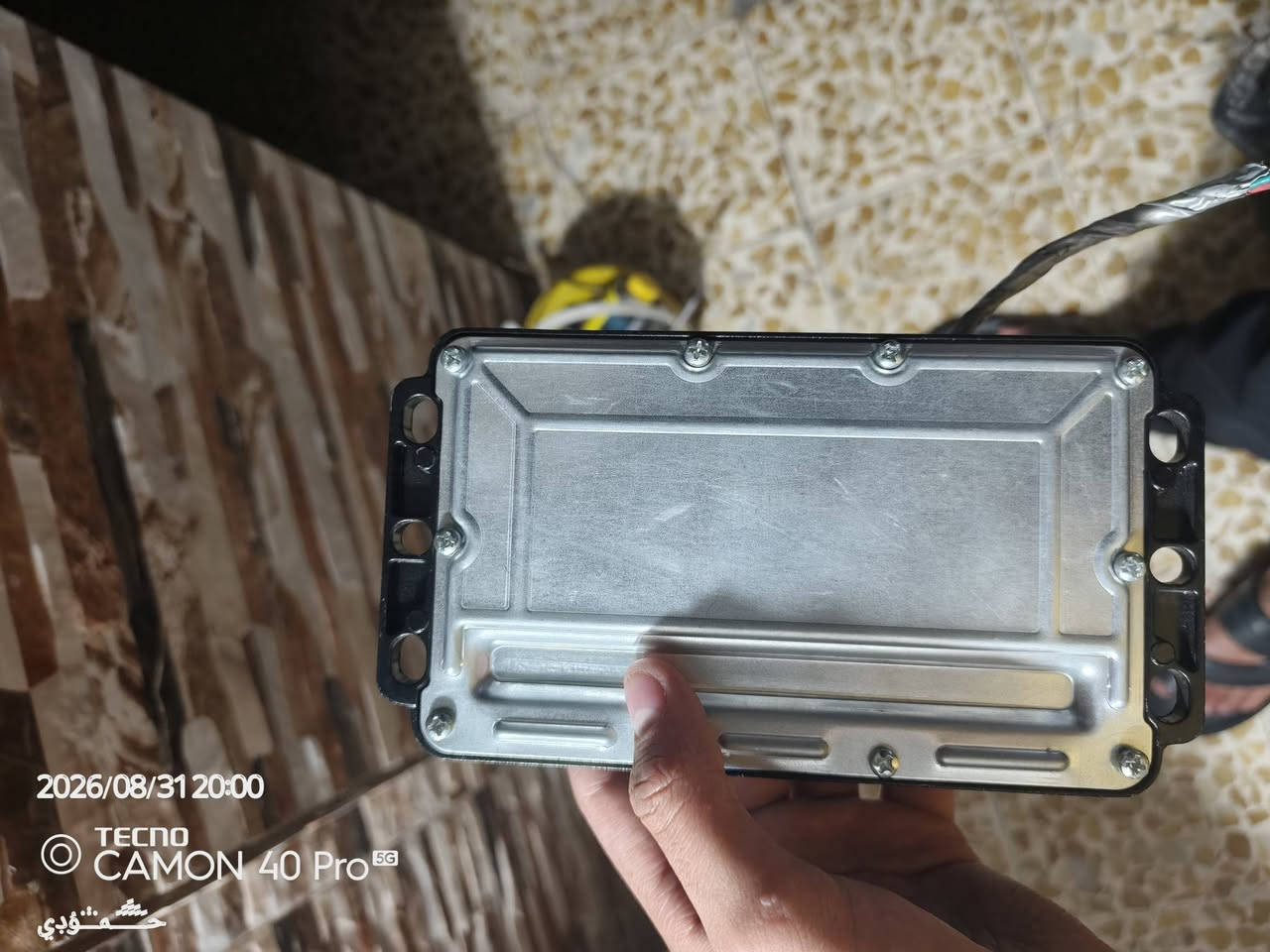 عقل  ماطور مستعمل قليل نضيف ما مفتوح 
يستخدم 6 بطاريات 72v او 5بطارايات60v او 4بطارايات 48v
سعر 35 
شرط فحص ✅
*********** للستفسار
