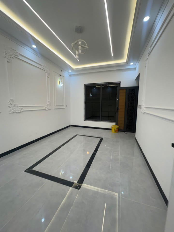 طريق بغداد • ١٣٢م • دورين
