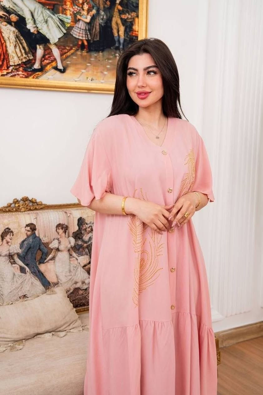 ✅ دشداشة قصيرة نسائي 
✅الخامه كشمير ساده مطعم بالستراس درجه اولئ
✅القياسات  2XL.  3XL  4XL. 5XL
✅سعر 15.
وتوصيل 5.
تواصل عبرَ 
الوتساب/***********
التليجرام/ailf_2010
