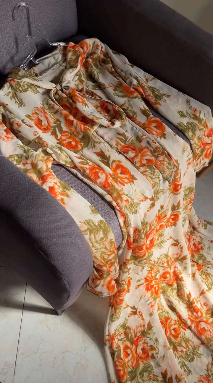 خياطي 
قابل للتنفيذ بكُل أنواع القماش والقياسات والالوان دزي التفاصيل والباقي علينا 👗🪡. توصيل لكل العراق 🚚 
للتواصل دايركت او ع الواتساب 
***********☎️
