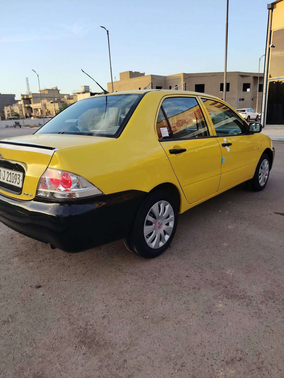 سلام عليكم ورحمة الله إخوان لانسر موديل 2010 محرك 2000 حاوية تبريد ثلج تخم تاير جديد صدر امامي خلفي جديد كهربائيات فول غرفتهة جديدة سيارة كل نقص مبيها تخبل بيها هلالات تعمير وشوية من بنيد بدون حادث سيارة بلعافبة ع ياخذهة 
رقم بغداد انكليزي مشروع وطني هيئة وغرامات امصفرة العنوان بغداد الرئاسة الرقم *********** الشراي يتصل وبلخدمة
