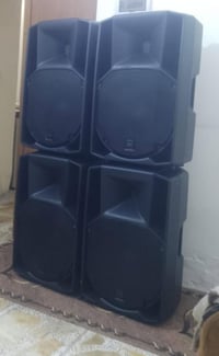 خدام الحسين عندي زوجين RCF 725 غير كهربائي ايطالي اصلي استخدام جداً قل...