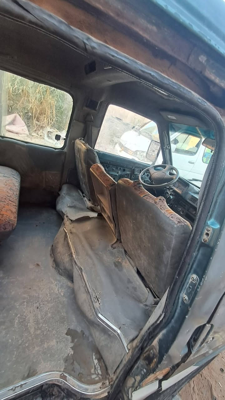 السلام عليكم كيف موديل 95 الرقم بابل السياره كامله ما ناقصها عيش العنوان حله رقم الموبايل*********** السعر 17 وبيها مجال السياره بدون راعي
