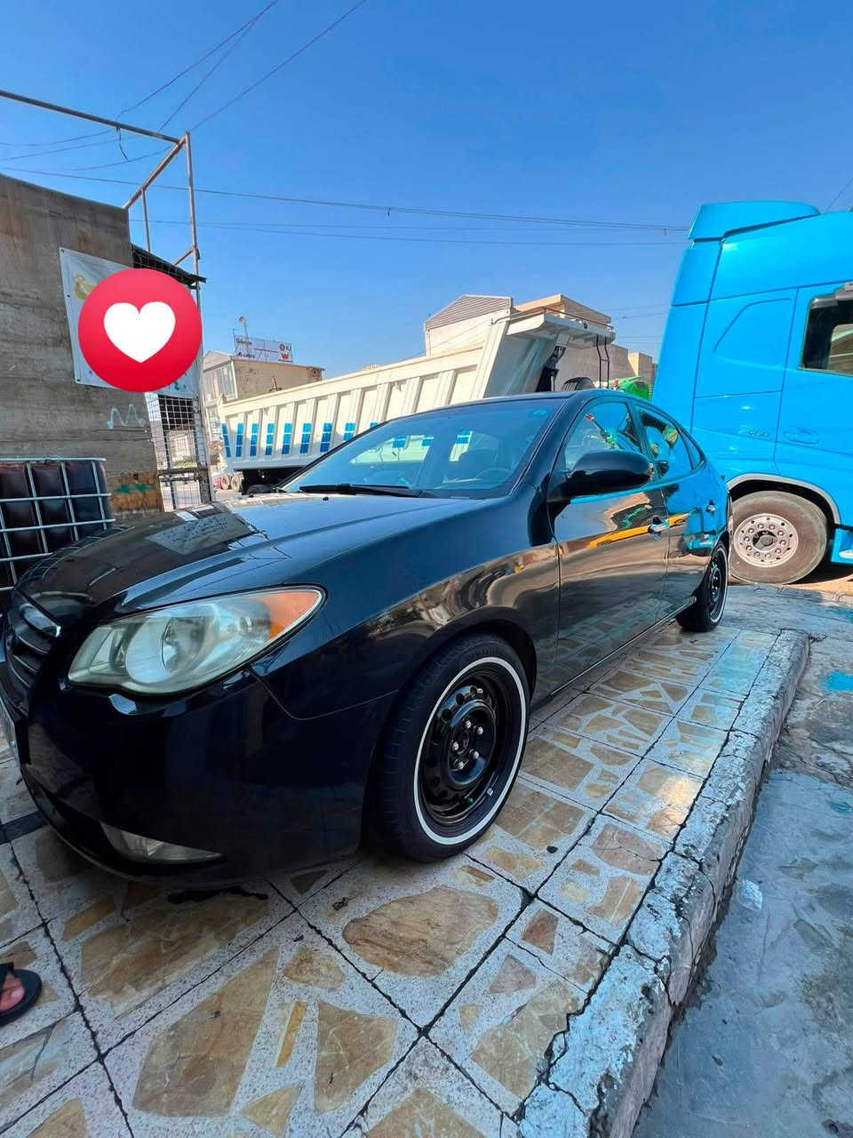 السلام عليكم إلنترا 2008 للبيع وارد امريكي مكينه 2000 جاهزه منظومة تبريد جديد تخم تاير جديد صدر امامي وخلفي جديد عدا الدبلات الاماميه رقم سياره بغداد  للاستفسار الاتصال ***********
