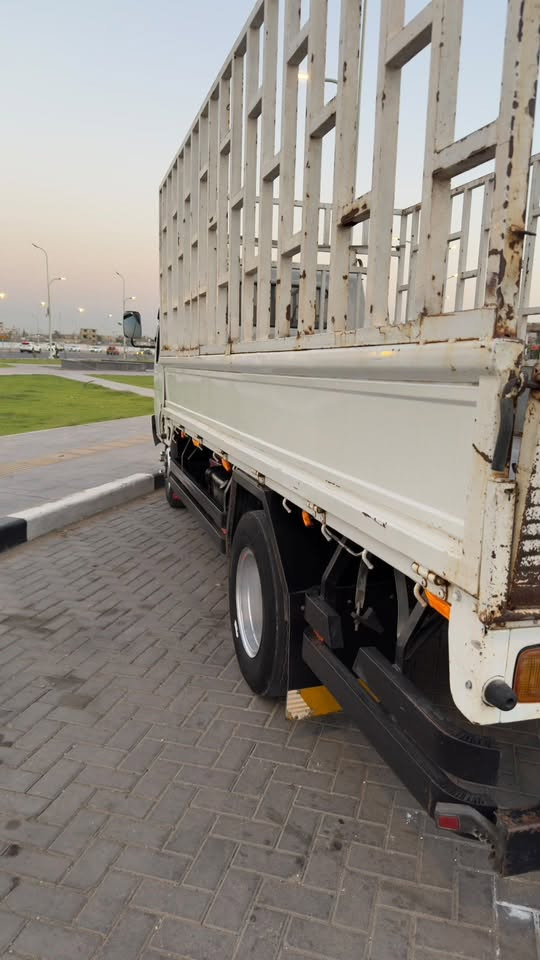 كيا فونتيرا ٢٠٠٣بلاد بالسنوية فحل بدط طويل سيارة تعمير جديد ماناقصها شي شغل واطلع وين مايعجبك حتى التبريد شغال كهربائيات شغالة سنويه ورقم الماني بأسمي المكينة بانزين وكير واكسل كوستر راس الثور ٢٠١٧ سطاب اكسل كيا بنگو ٢٠٢٠ دسك للاستفسار ***********
