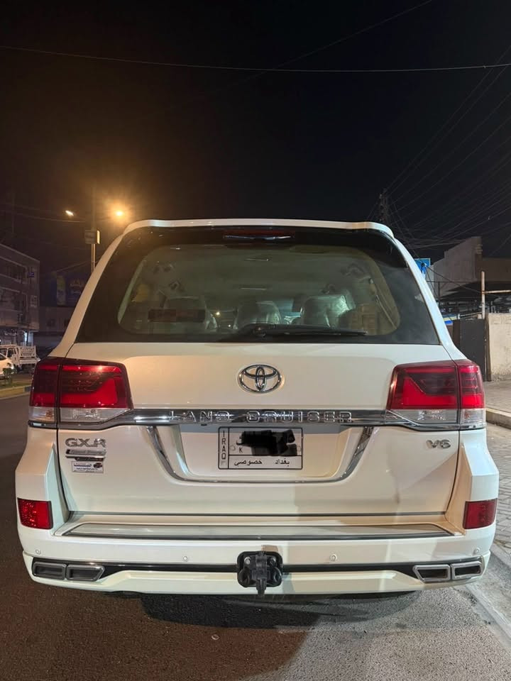 لاندكروز 2021 من النوادر هاي السياره ساز اصل ماشيه47 الف كيلو اخت الزيرو مكينه 6 سلندر 

رقم بغداد باسمي 

السياره 💤كفاله عامة من كلشي 💤🔝

اخوان سياره مال جناية جديده جدا 

4 كامرات السياره 
جنطه كهرباء
زراك 
ايرباكات8 
فتحه سلايد
كراسي جلد 
كرسي السائق 3 دكم 
طفاية اصلية 
 
💯سبيرها عدتها كتلوكاتها سماعتها كاعياتها
بعدهن على وضع الشركة 💯

السعر 560 ورقة 

مكانها بغداد 
***********
